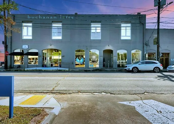 Cajun Stays-buchanan Loft #4 * Lafayette